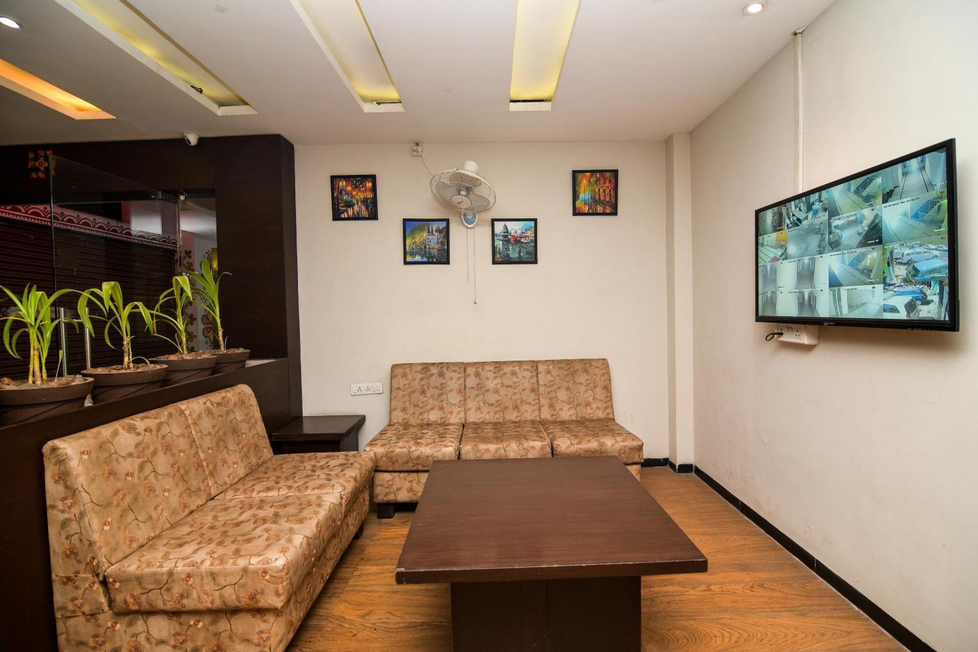 Shree Ram Hotel Ujjain Luaran gambar